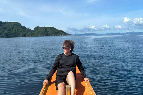 Coron: Super Ultimate Tour mit Mittagessen und Transfer