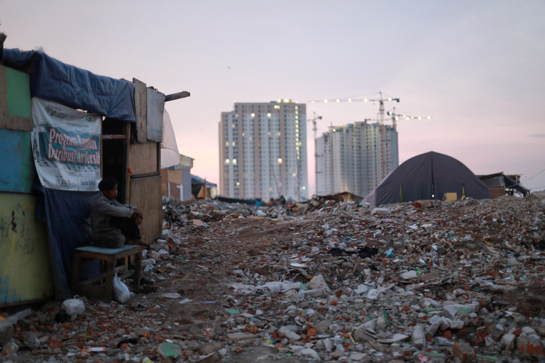 Jakarta Social och politisk promenad