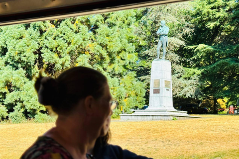 Vancouver: Stanley Park Trolley Hop On Hop Off Shuttle Stanley Park: Classic Trolley Shuttle 2 Day Pass