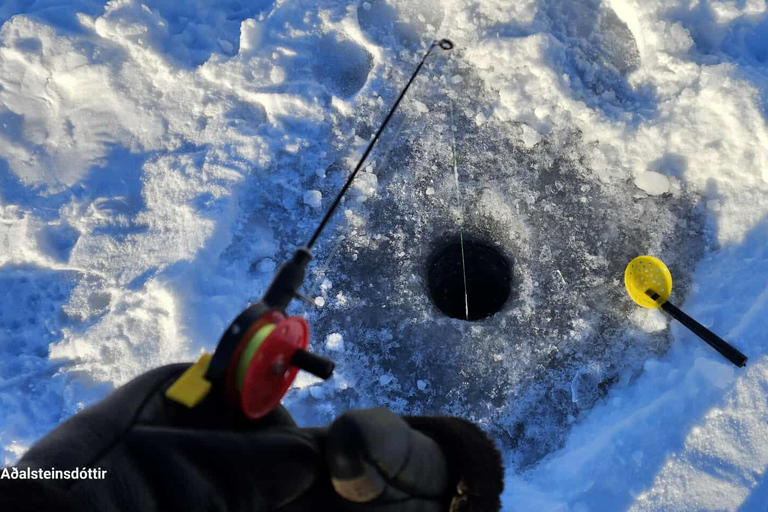 Akureyri: Ice Fishing Tour with Hot Cocoa