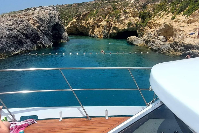 Noleggio barche private Rio 44 Crociere private di un&#039;intera o mezza giornataNoleggio barche private Crociere Seabreeze