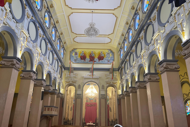 Addis Ababa: City Tour with Museums and Markets