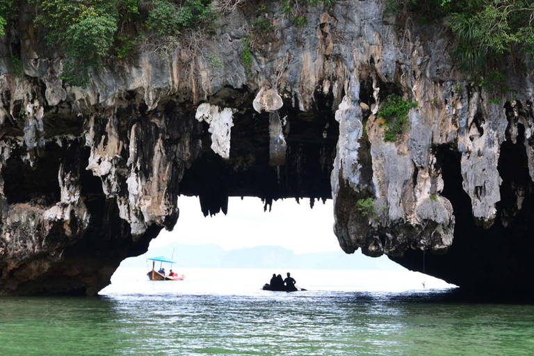 Från Phuket: James Bond Island med longtailbåt