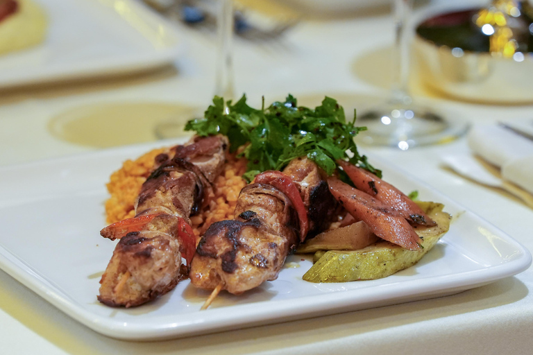 Istanbul: Bosphorus Dinner Cruise & Turkish Night & Pickup
