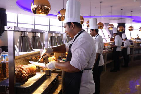 Colombo: Lotus Tower 360° Revolving Buffet & Tuk-Tuk Safari Meet at Lotus Tower Entrance: Restaurant Lunch/Dinner Buffet
