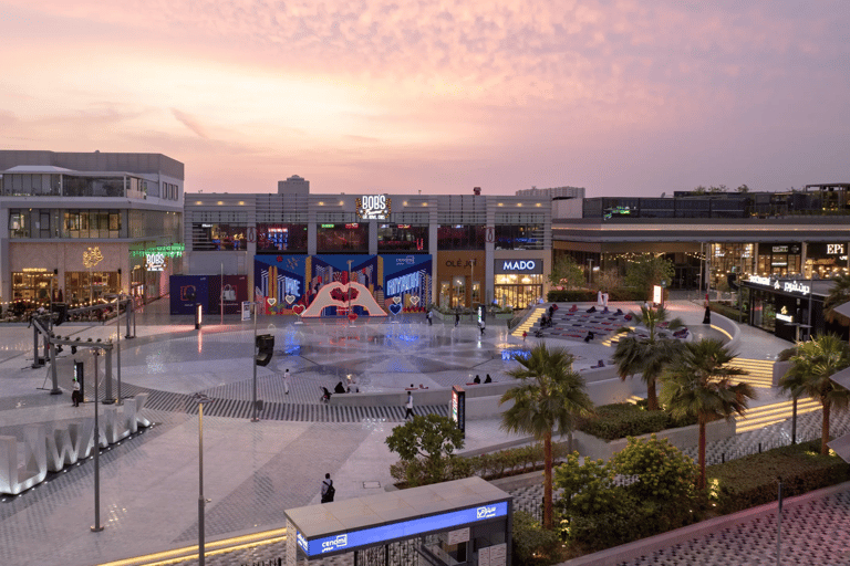 Riad: Private Highlight-Tour mit Guide und Auto