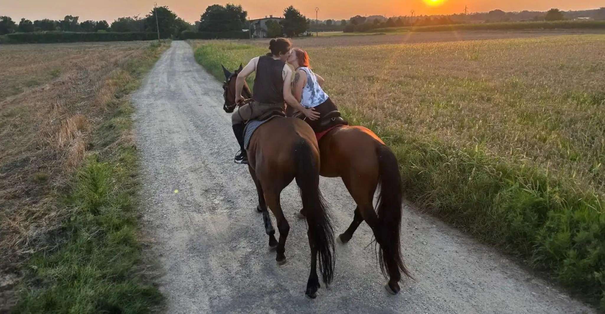 Varese: passeggiata a cavallo di coppia con aperitivo a Fagnano Olona