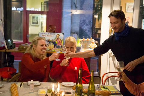 Paris: Prova de vinhos e queijos com um Chef Sommelier