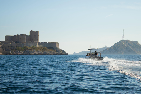 Marseille: Sunset Boat Trip to the Frioul Islands Marseille: Sunset Boat Trip to Frioul