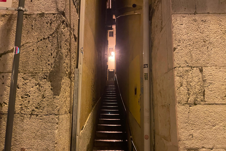 Lisbon: Echoes of Africa Walking Tour with Tastings