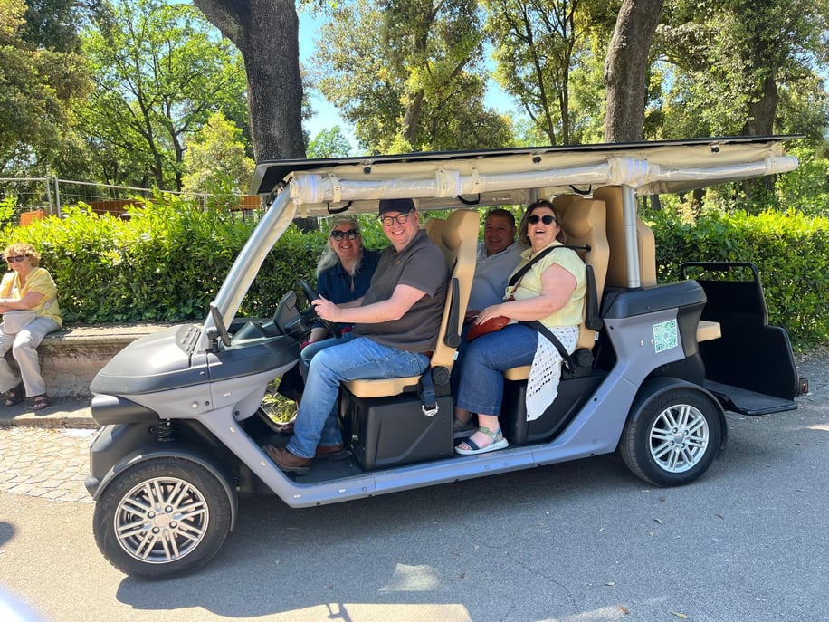 Villa Borghese: Entspannte Tour im Golfcart Villa Borghese: ...