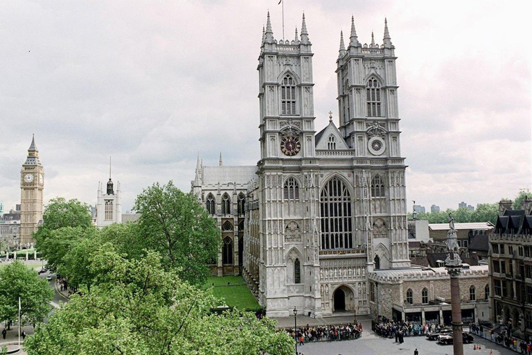 VIP Westminster Abbey & Upper Gallery and Buckingham Palace