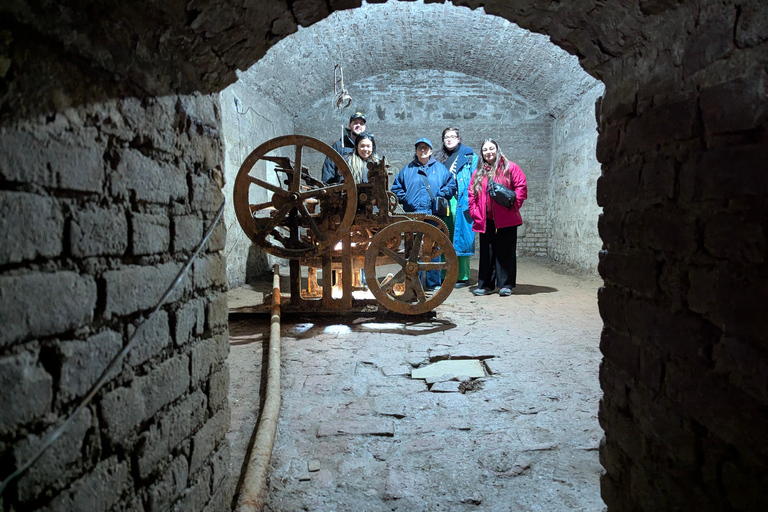 Tbilisi: Hidden Layers of Tbilisi Through Local Eyes Shared group/Small group