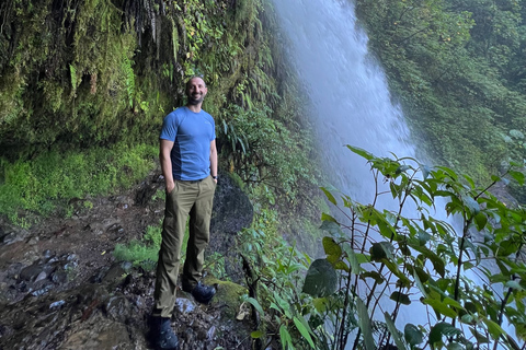 La Paz Waterfall and Cinchona Tour