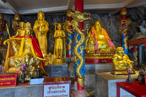 Da Bangkok: Tour di un giorno dell&#039;isola di Koh Sichang con tour in tuktuk