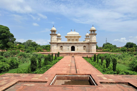 Tour in auto da Agra a Jaipur a Delhi