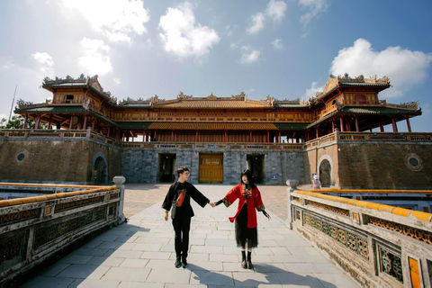 From Da Nang: Hue Imperial City Highlight with local guide