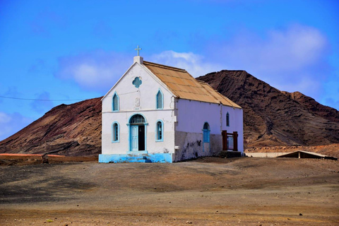 Snorkel, excursión a la isla, excursión a las tortugas, catamarán, pescaExcursión por la isla. Snorkel, pesca, observación de tortugas.Catamarán