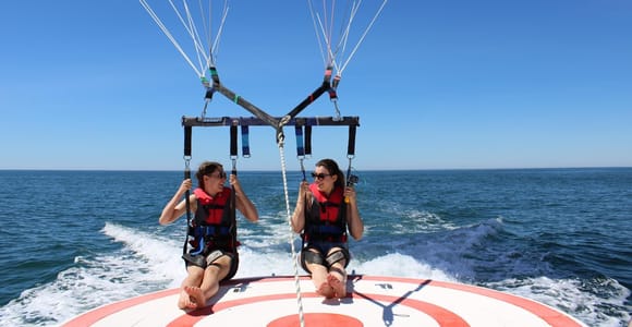 Parasailing Flight from Vilamoura: Free Photos Included
