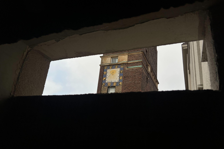 From the roof to the basement – water reservoir on the Mathildenhöhe in Darmstadt From the roof to the basement – water reservoir on Mathildenhöhe hill in Darmstadt