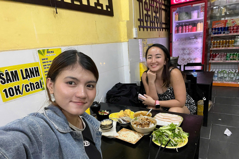 Da Nang Street Food Private Tour With Optional Paragliding Private Car Tour