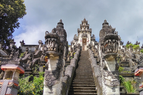 Bali Oriental: Templo de Lempuyang, Tirta Gangga y Taman UjungBali Oriental: Templo de Lempuyang y Palacio del Agua de Tirta Gangga