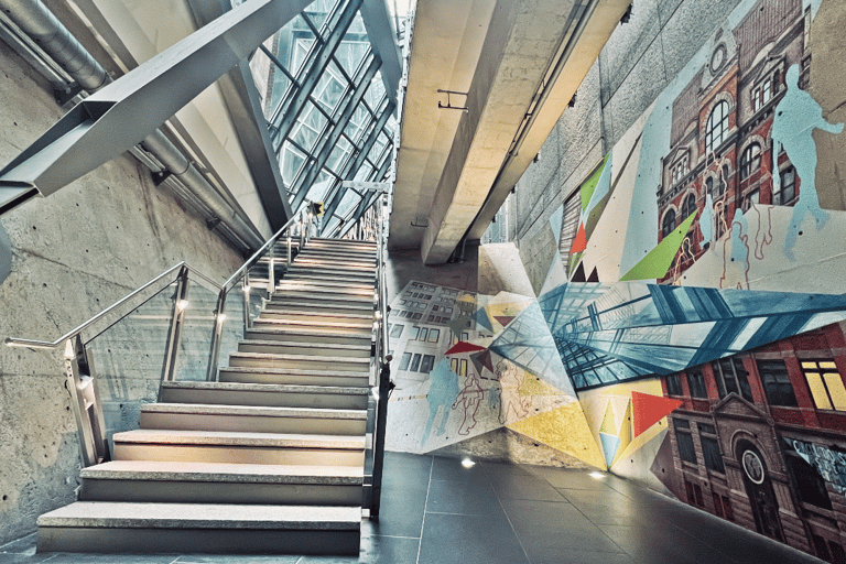 Montreal: Experiencia Privada Completa de 2 Horas en la Ciudad Oculta