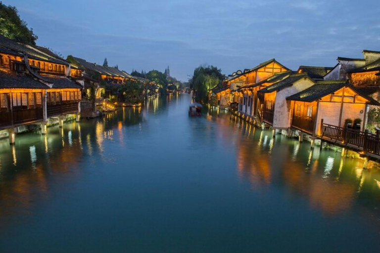 Shanghai: Wuzhen & Xitang Water Towns Private Day Trip