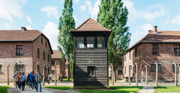 Auschwitz-Birkenau Tour with Official Guide & Hotel Pickup