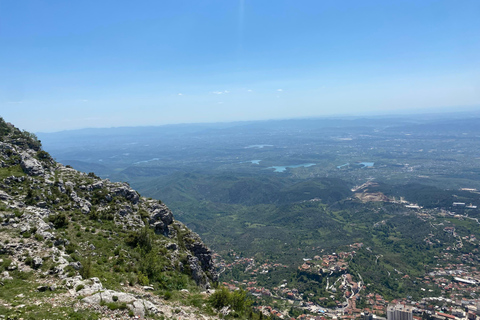 Depuis Tirana : Excursion d&#039;une journée à Kruja et au temple de Sari Salltik