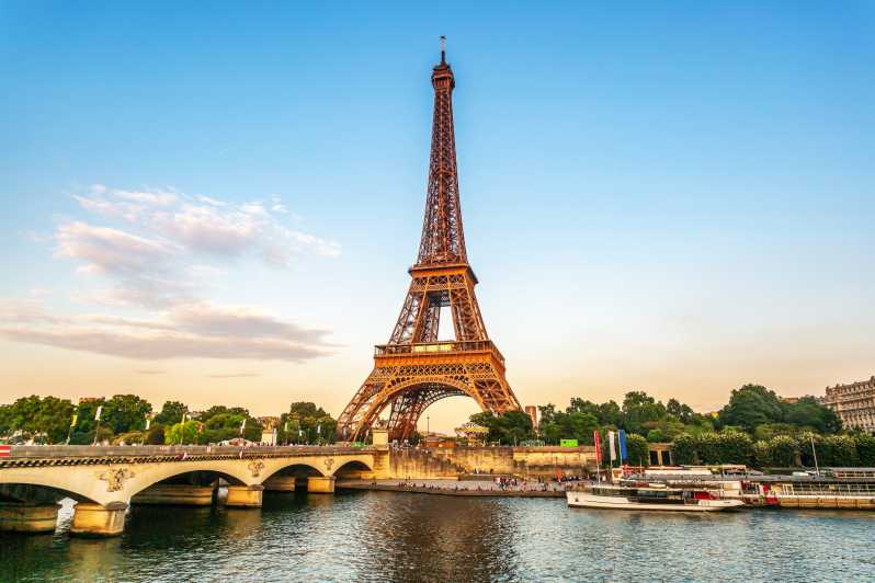 Paris : accès au 2e étage de la tour Eiffel par l'escalier et option sommet