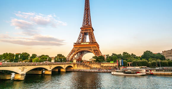 Paris: Eiffelturm-Treppenaufstieg zur Ebene 2 & Gipfeloption