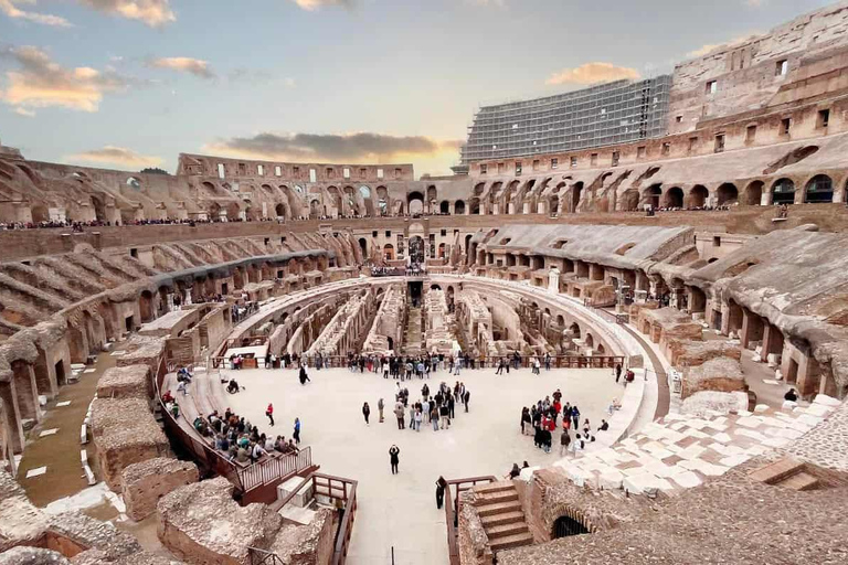 Colosseum Express - Small Group of Max 6 People Guided Tour Colosseum Express Guided Tour