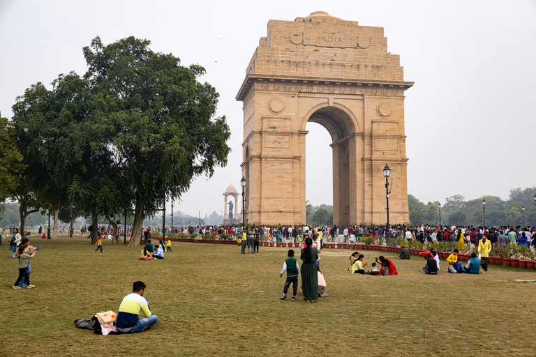 Delhi: Full-Day History, Spirituality, and Culture Tour Only Tour Guide for Full Day.