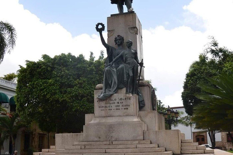 Private: Santo Domingo City Discovery Tour from Puerto Plata