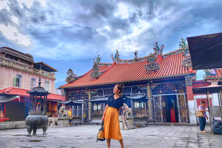 Georgetown: Culture, Forts & Reclining Buddha Half Day Tour Shared Tour