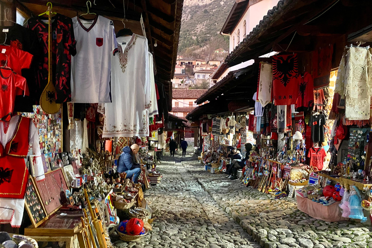 Tirana: Kruja Castle, Old Bazaar, and Bunk’Art 1 Tour