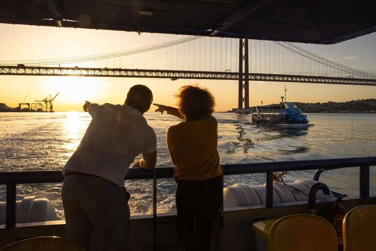 Lisbon: Sunset Cruise with Live DJ and Drinks