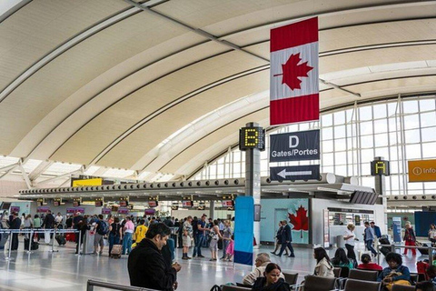 Toronto: Trasferimento privato Pearson Int. Apt a Waterloo