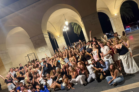 Party Bar Crawl in Nice with 10+ free shots and drink deals!