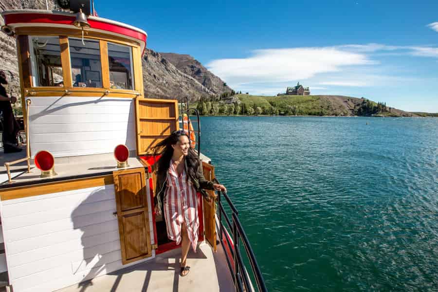 Ein Tag im Waterton Park, Prince of Wales Hotel, Cameron Falls. Foto: GetYourGuide