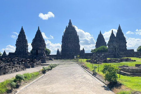 Yogyakarta: Borobudur & Prambanan Full-Day Tour Borobudur & Prambanan Full-Day Tour - Transport Only