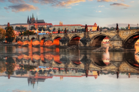 Prag: Erster Entdeckungsspaziergang und Lesespaziergang
