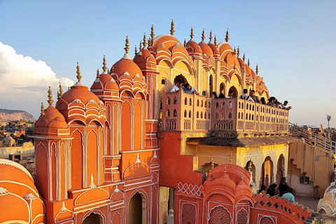 Jaipur: Hawa Mahal, Palace Guided Tour with Entry Ticket Jaipur: Hawa Mahal, Palace Guided Tour with Entry Ticket