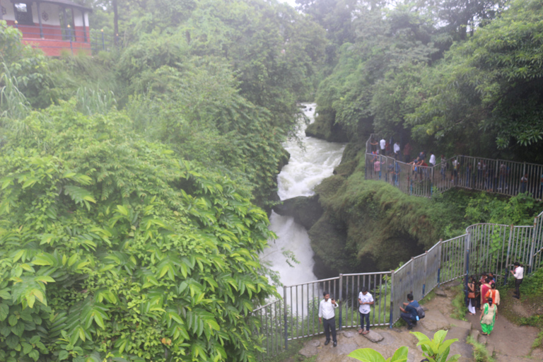 Kathmandu: 7-Day Buddhist Circuit Tour with Guide