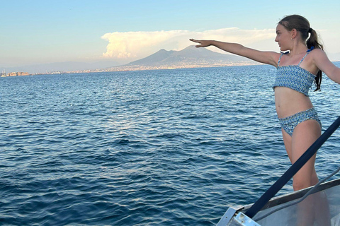 Naples: City Boat Tour with Aperitif