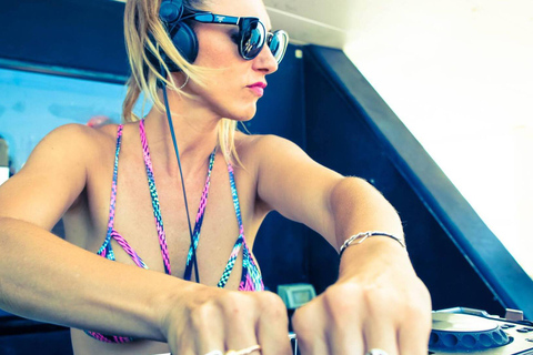 Ibiza: Formentera Full-Day Boat Trip with Sunset Party