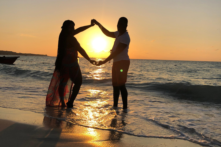 Montego Bay: Sunset Catamaran Cruise & Bioluminescent Lagoon