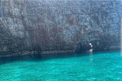 Budva: Blue Lagoon, Sveti Stefan, and Snorkeling Cruise