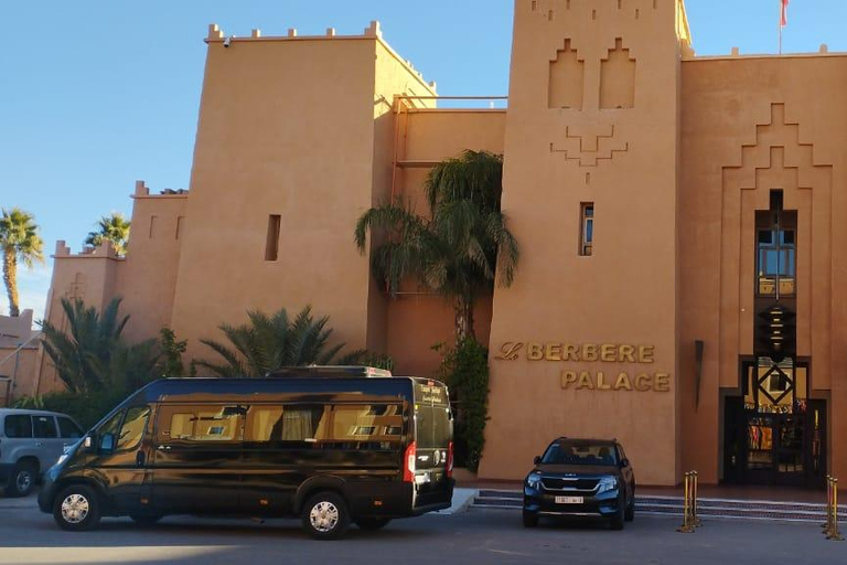 Cómodo traslado del aeropuerto de Agadir a los hoteles de AgadirAeropuerto de Agadir : Traslado a los hoteles de Agadir y Taghazout